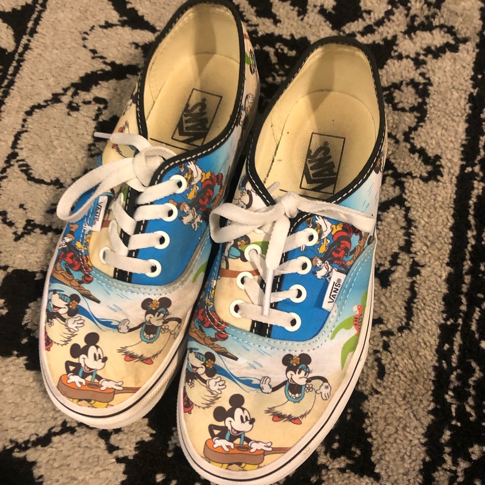 🖤🖤Disney / Mickey Mouse Vans authentics🖤🖤